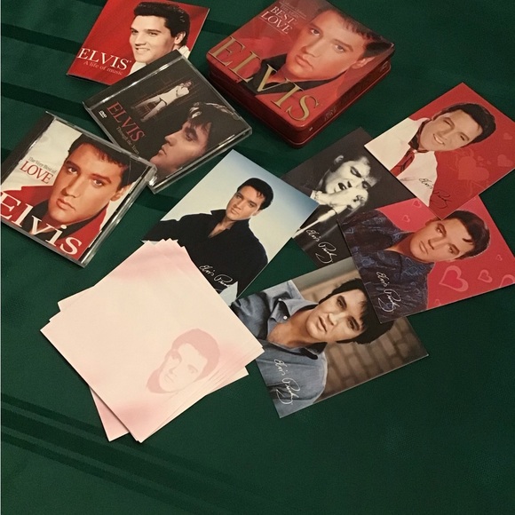 Elvis Collection - Picture 5 of 5